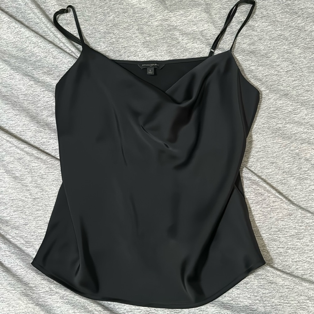 Banana Republic scoop neck camisole